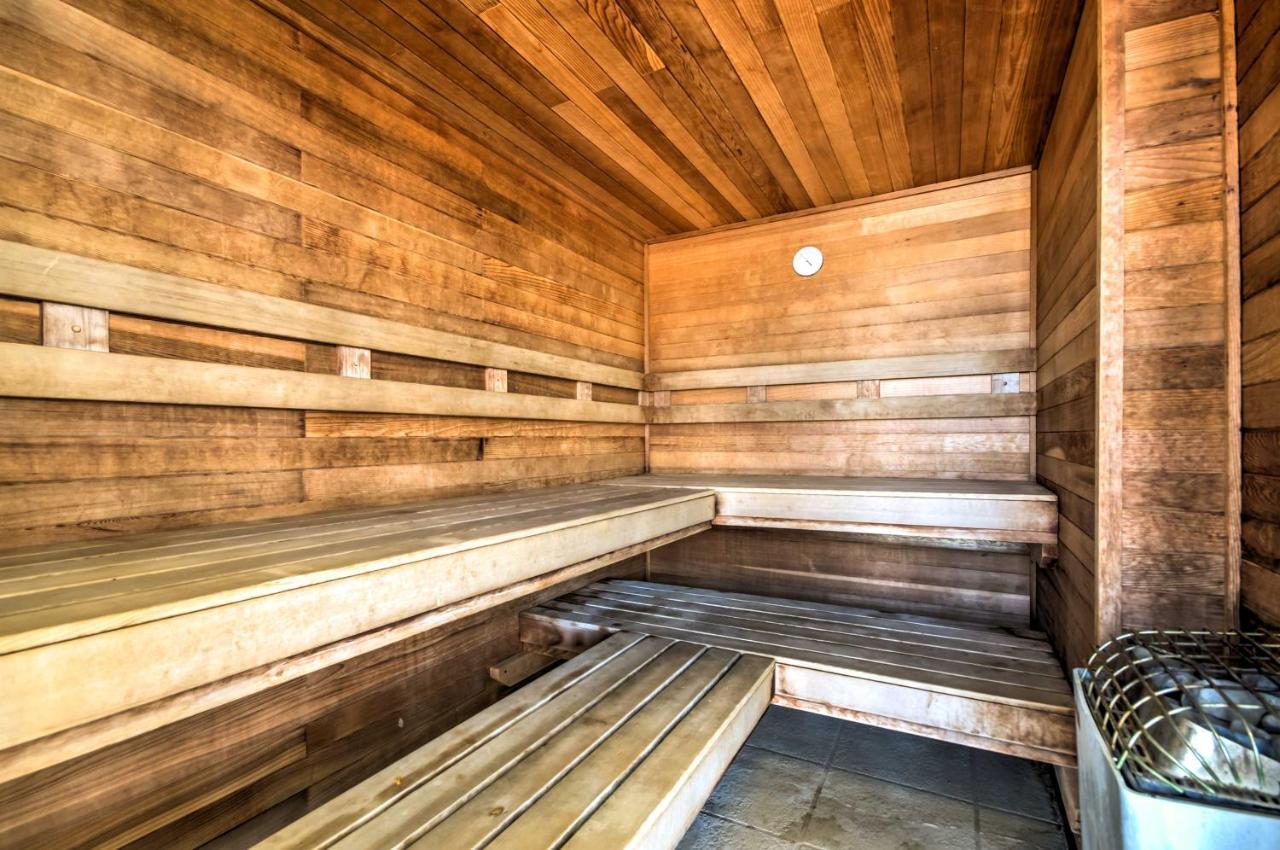 Lakefront Osage Beach Condo Balcony And Pool Access Extérieur photo